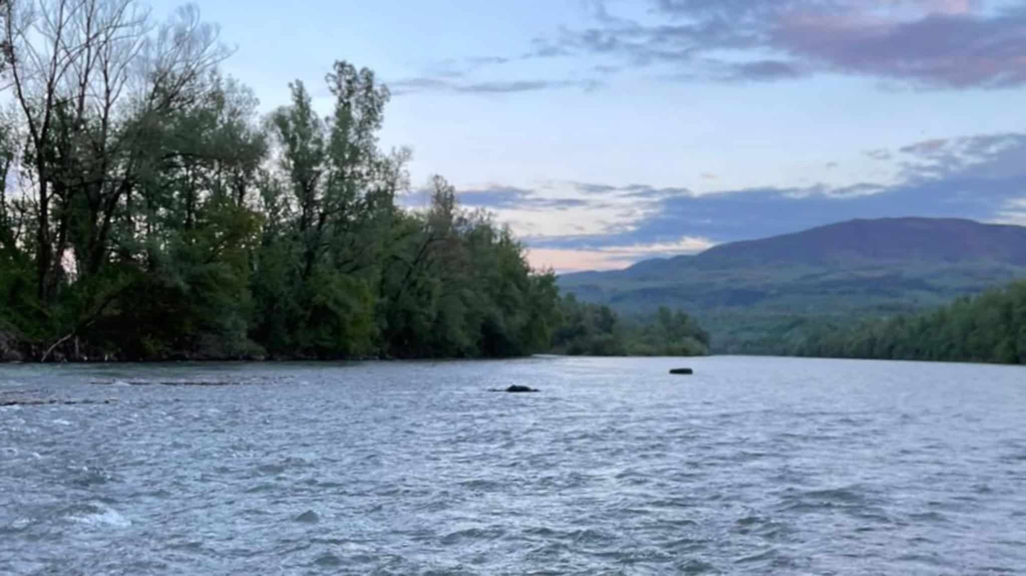 на Закарпатті у Тисі шукають запорожця