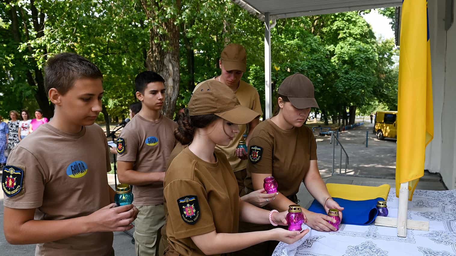 меморіальна дошка Артему Ткаченку