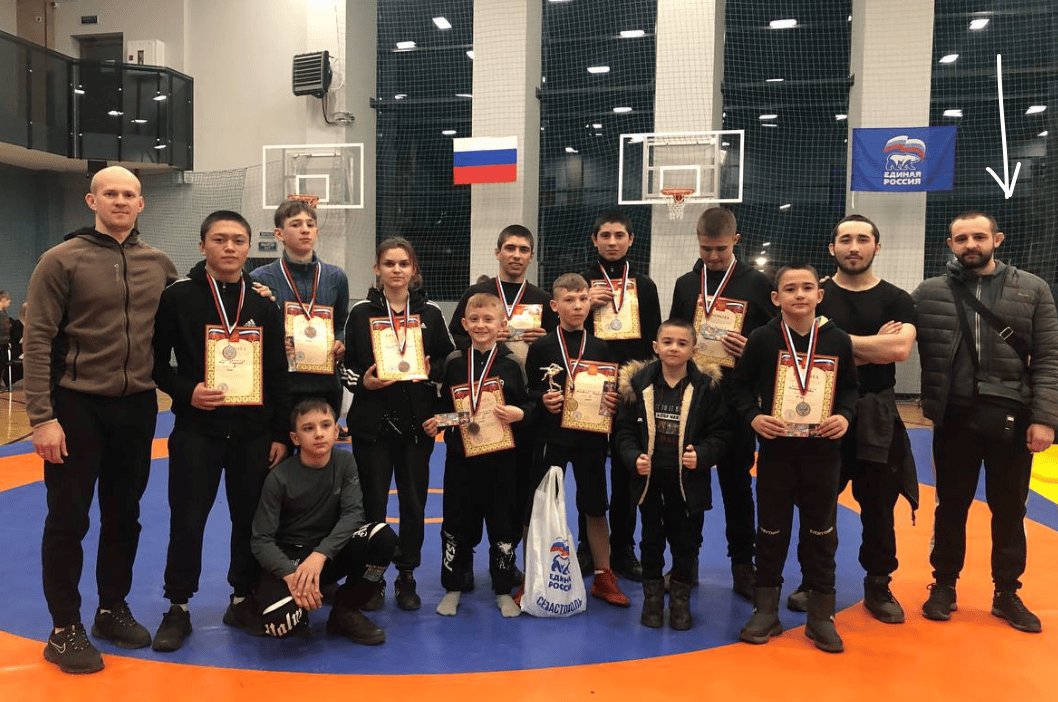 атамасов владислав мелітополь вільна боротьба колаборант