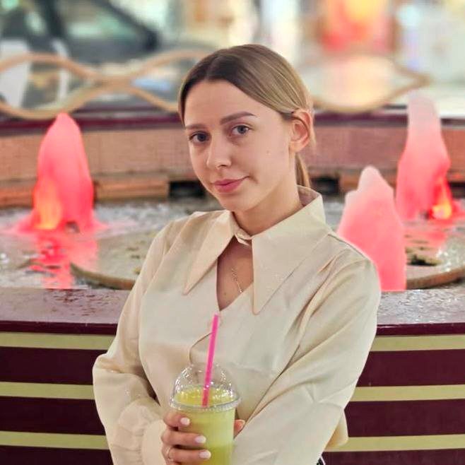 Теслюк Генріетта Ігорівна бердянськ школа 15 колаборантка