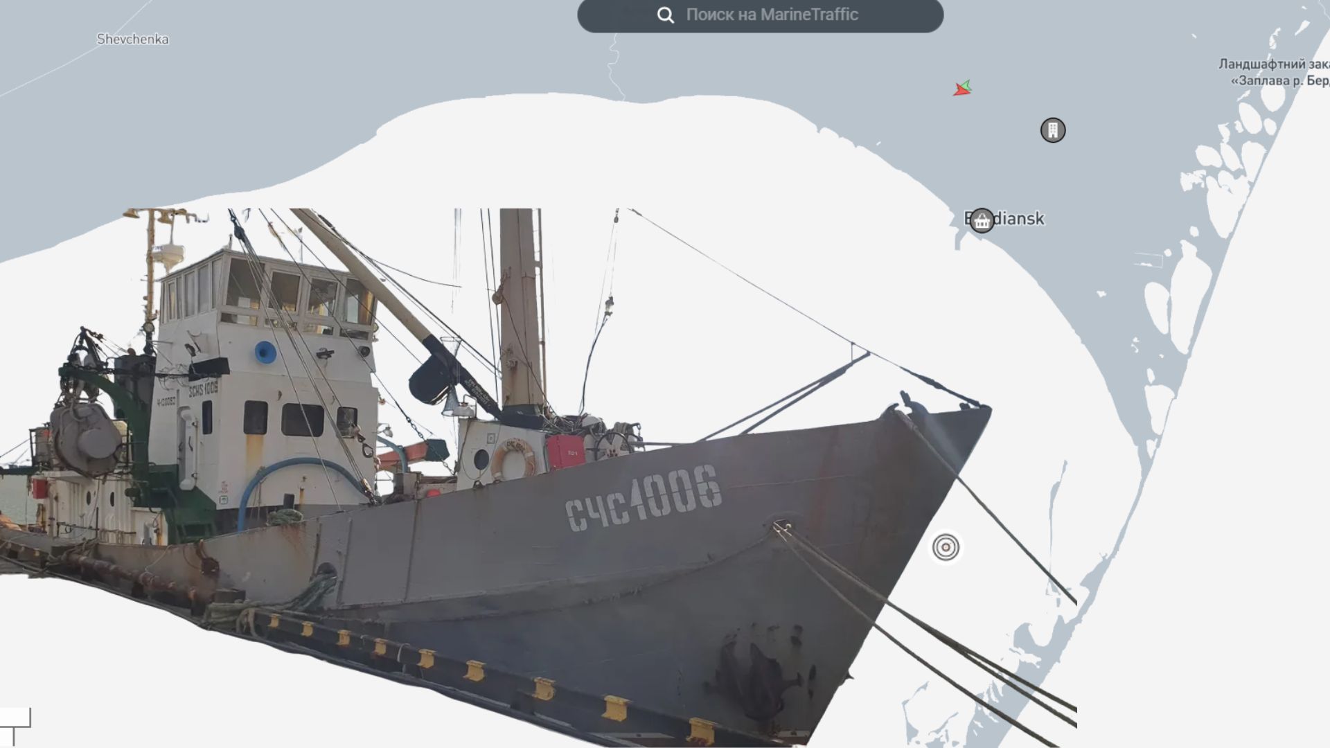 Натисни щоб дізнатись більше про: Поблизу Бердянська зафіксовано три кораблі, два з яких ходять під прапором росії