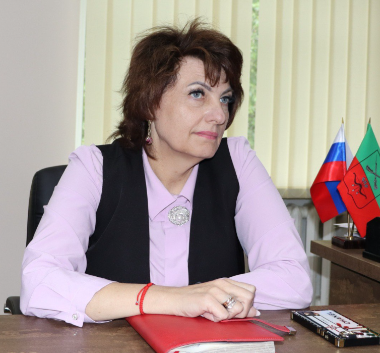 мартиненко олена міністр праці колаборант