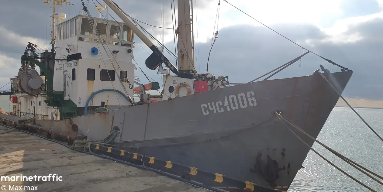 судно SCHS 1006