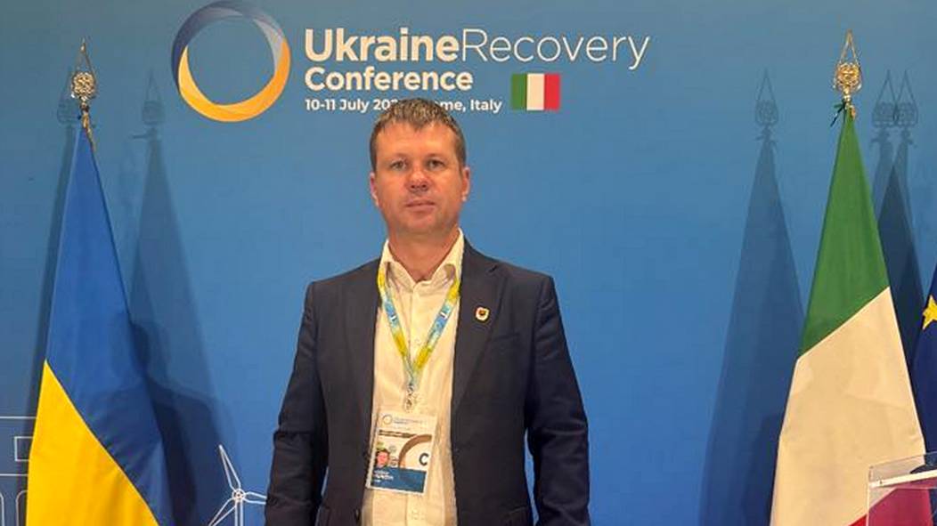 Натисни щоб дізнатись більше про: Кушугумський селищний голова Володимир Сосуновський залишиться під слідством ще на два місяці